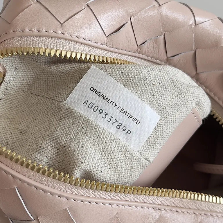 Bottega Veneta Bag 